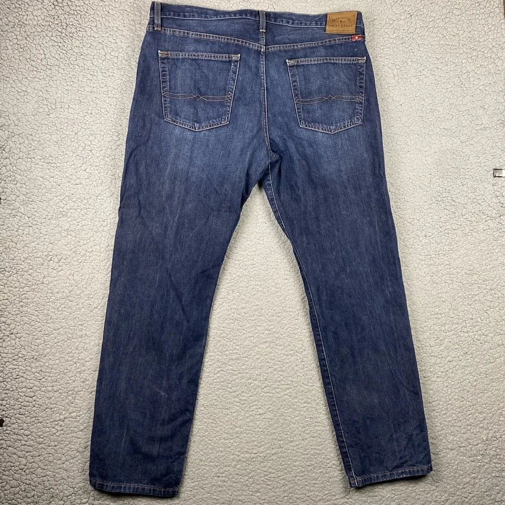 Lucky Brand Jeans Mens 221 Original Straight 38X32 (39x33) Blue Denim Stretch